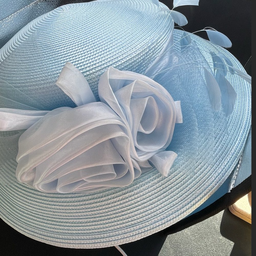 H15- Light Blue Linen Hat with Bow